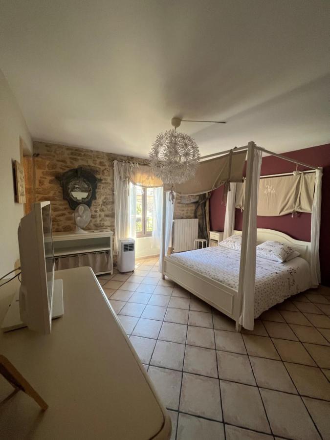 Maison D'Hotes Le Mas De Lila Vers Pont du Gard Kültér fotó
